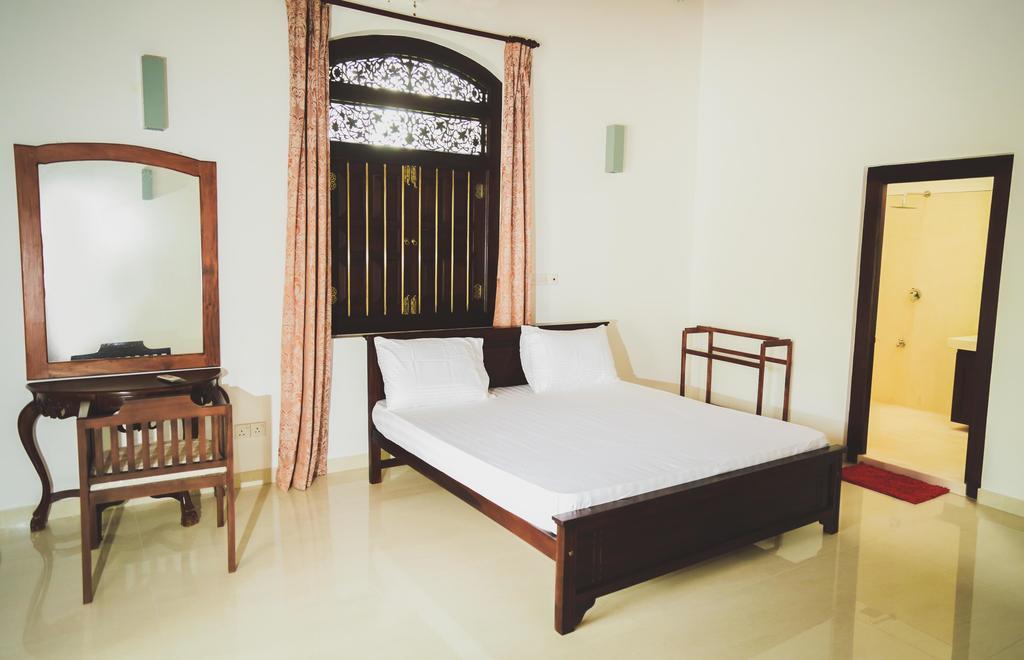 Villa Frangipani Galle Exterior photo
